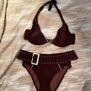 MARYAN MEHLHORN BROWN & WHITE HALTER TOP/BELTED BIKINI